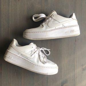 Women’s Air Force Ones size 6.5